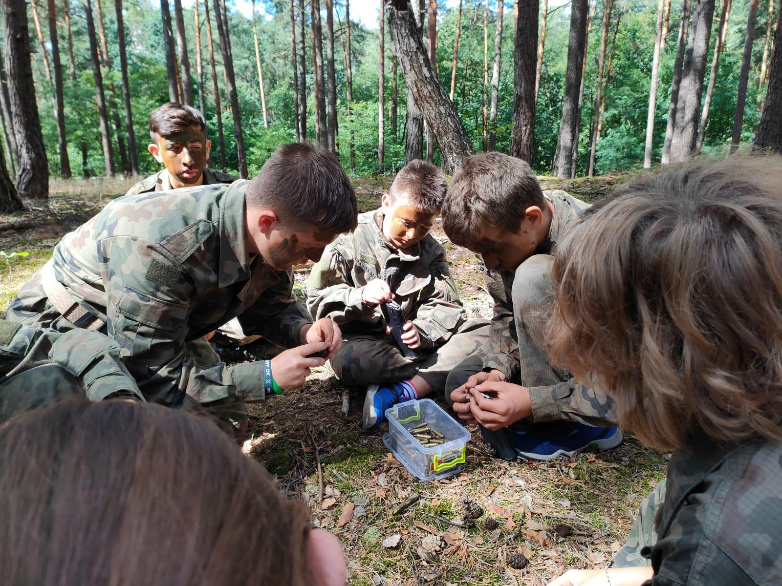 obóz Obóz militarny z czynnymi żołnierzami - MASTER Lubniewice w Lubniewice