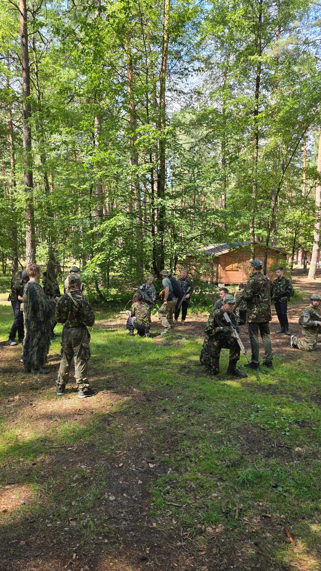 obóz Obóz ASG z żołnierzami Wojsk Specjalnych. Dla nastolatków 14, Baza Janów woj.śląskie w Janów